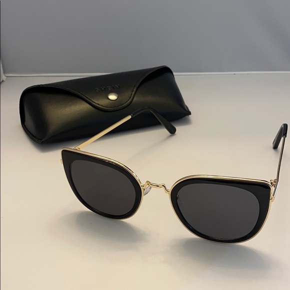 SHEIN Accessories - SHEIN Sunglasses